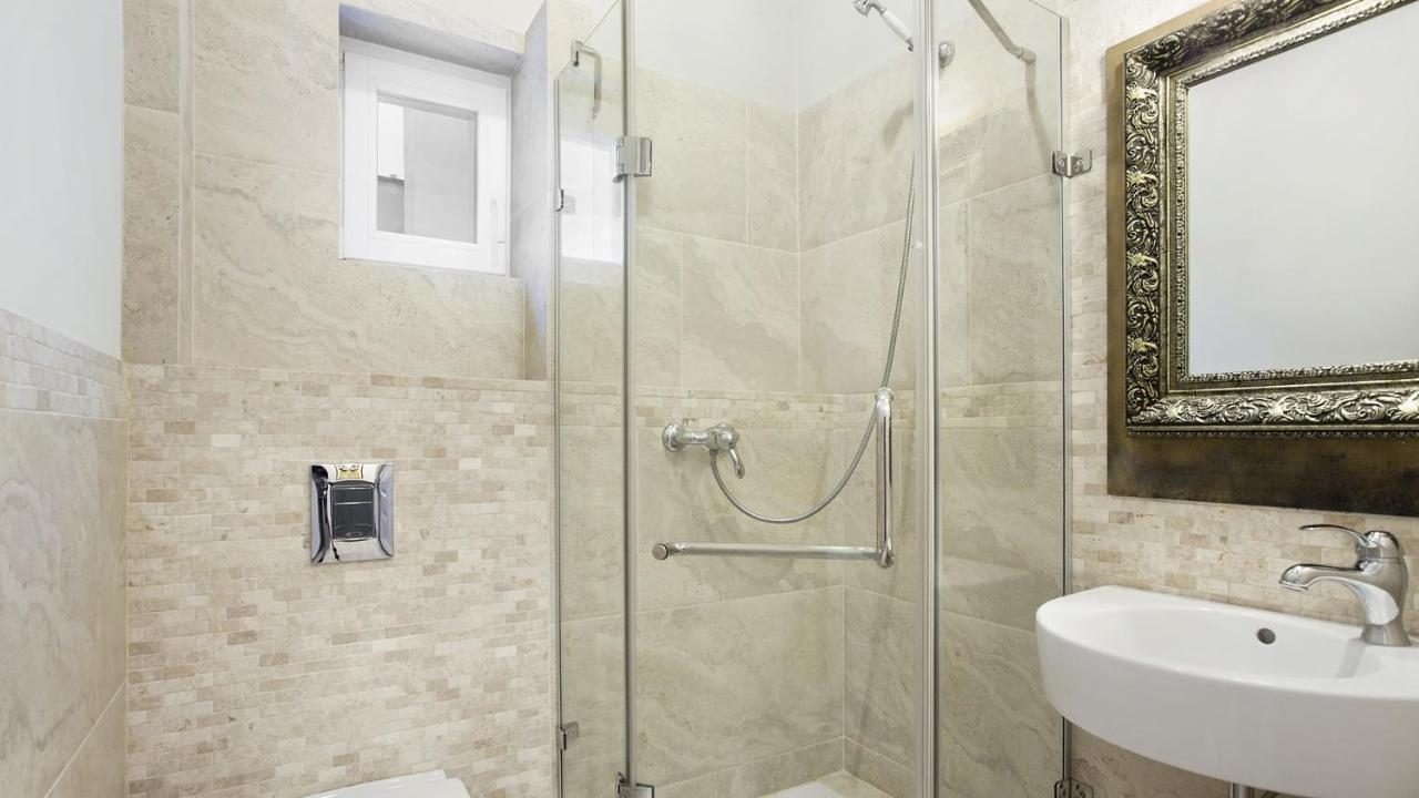 Lion Apartments - Scandi Love Bestseller With 3 Bedrooms Sopot Bagian luar foto